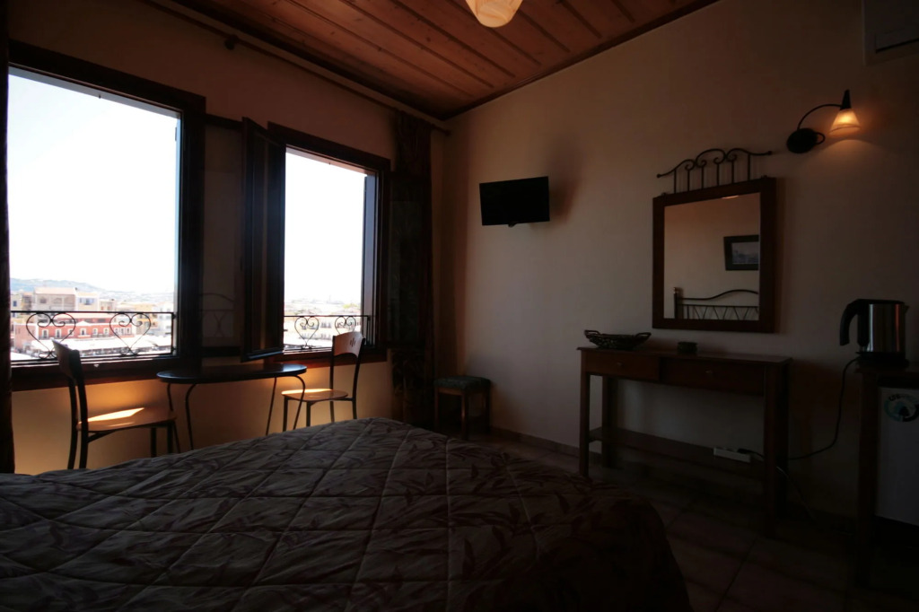 Helena Hotel