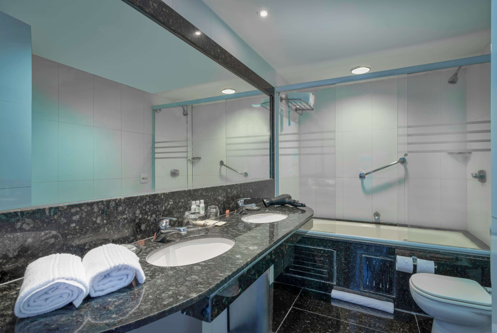 Wyndham Rio Barra