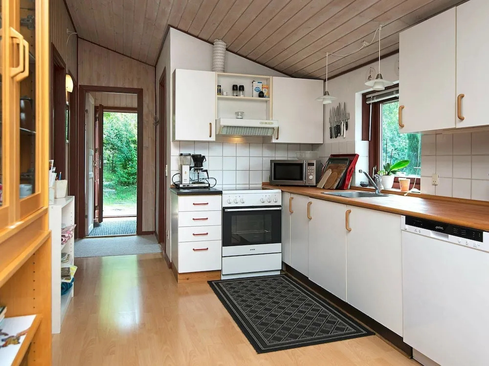 Welcoming Holiday Home in Ebeltoft With Whirlpool