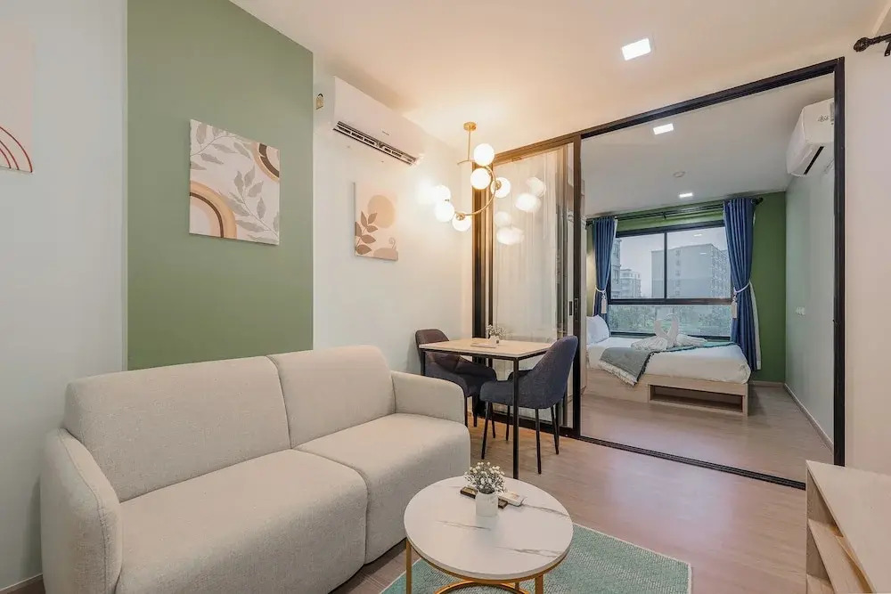 Peaceful Retreat in Heart of Phuket C210