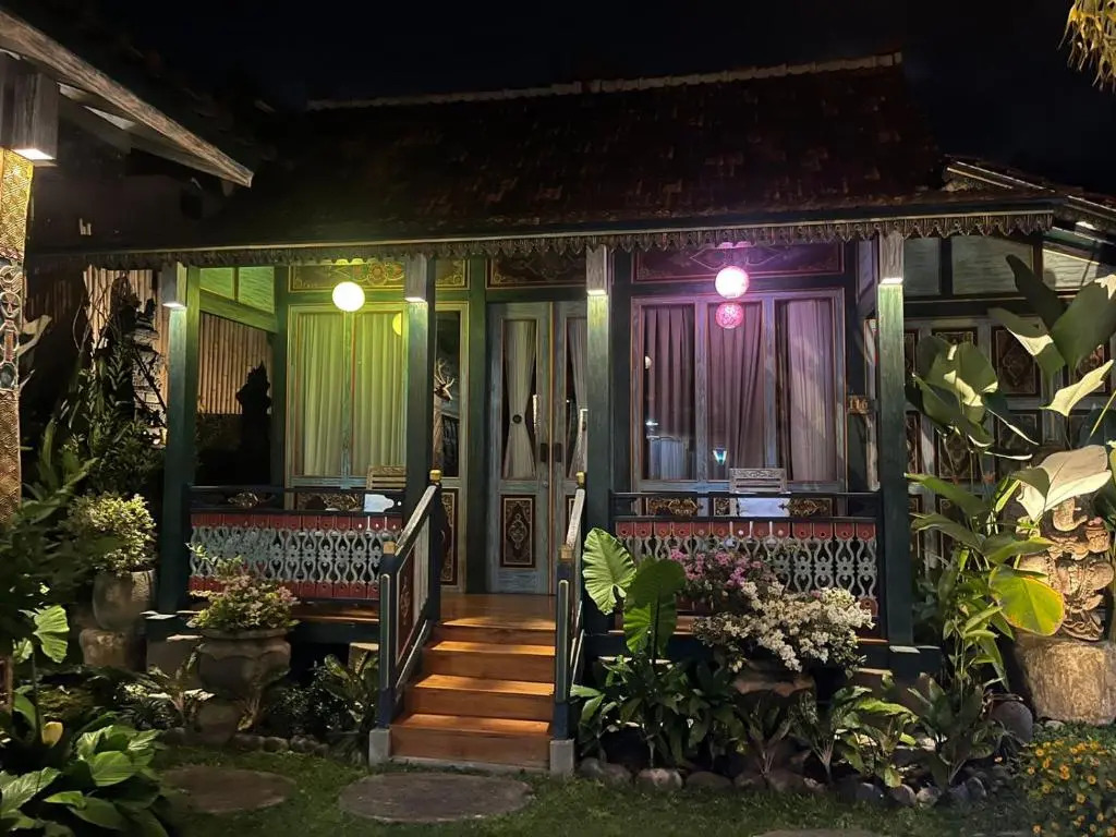 Villa Telaga Wana
