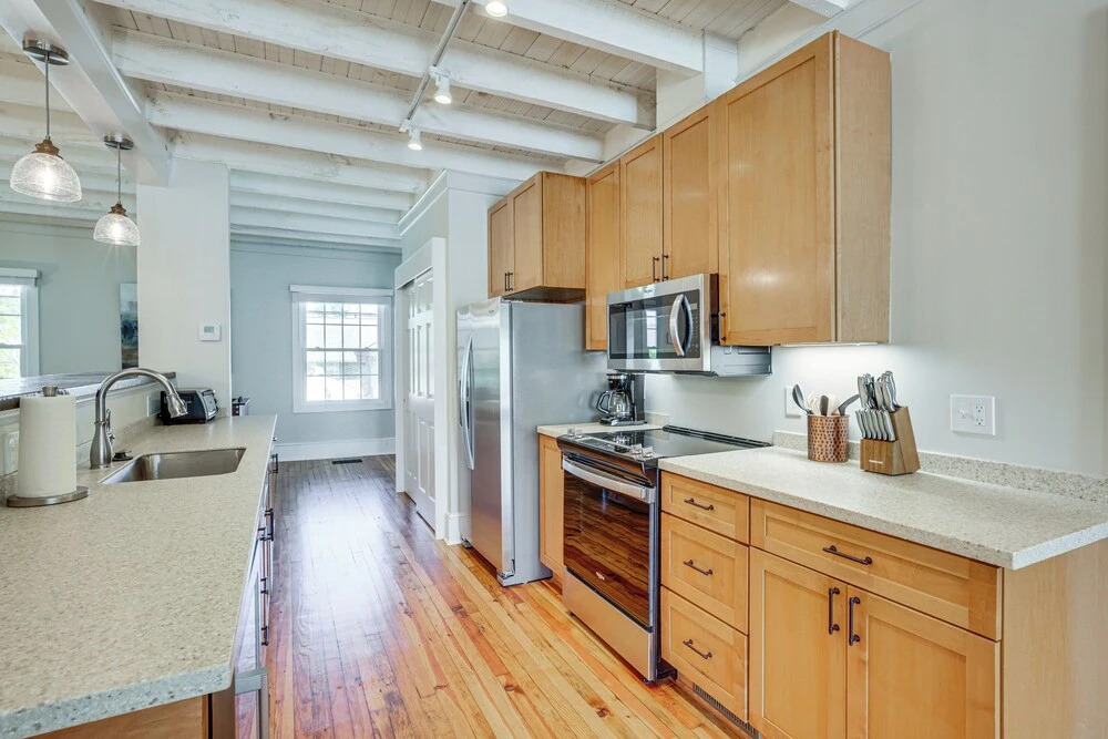 Walkable Main Street Blowing Rock Apartment!