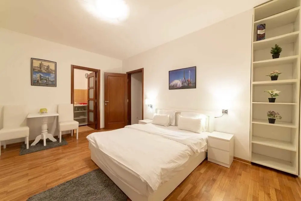 Royal City Apartments
