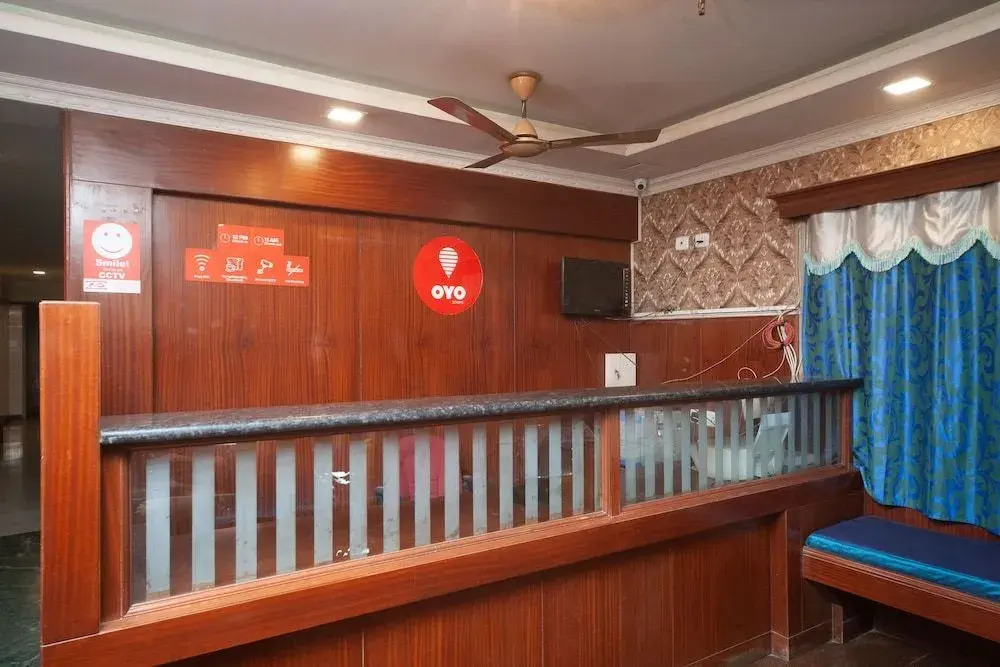 Oyo 2490 Sr Pradeep Park