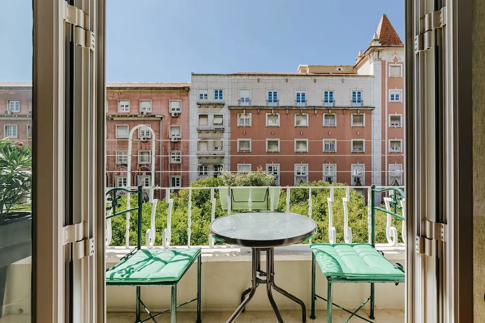 Santos Hostel - Lisbon