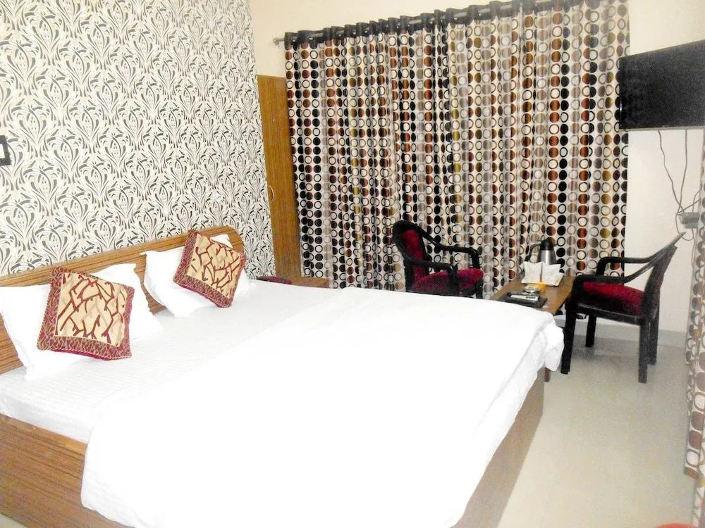 Hotel Awaas Corporate Inn