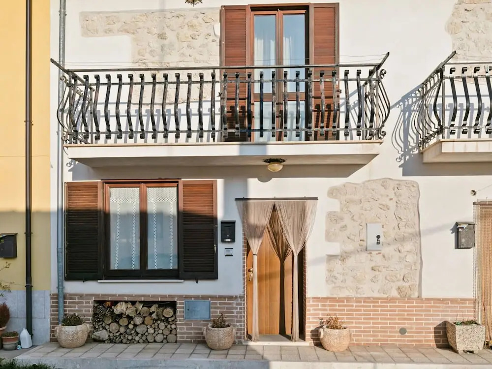 Belvilla by Oyo Sirente House