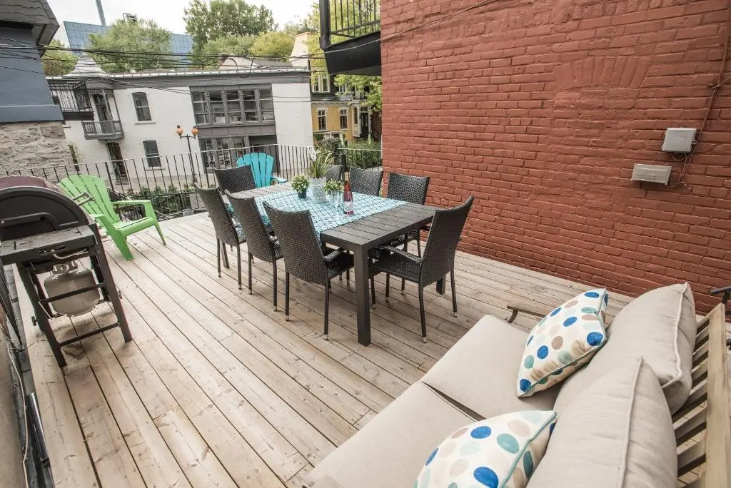 MTLVacationRentals- Le Clebard