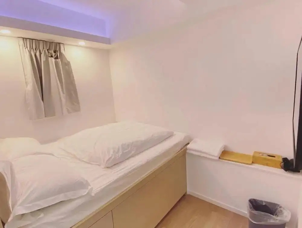 T A B Hotel