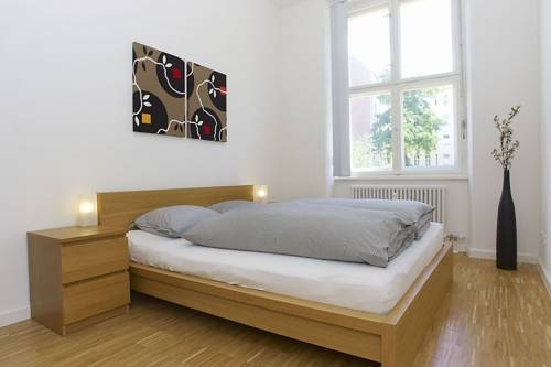 Spacious Studio Apartment Friedrichshain