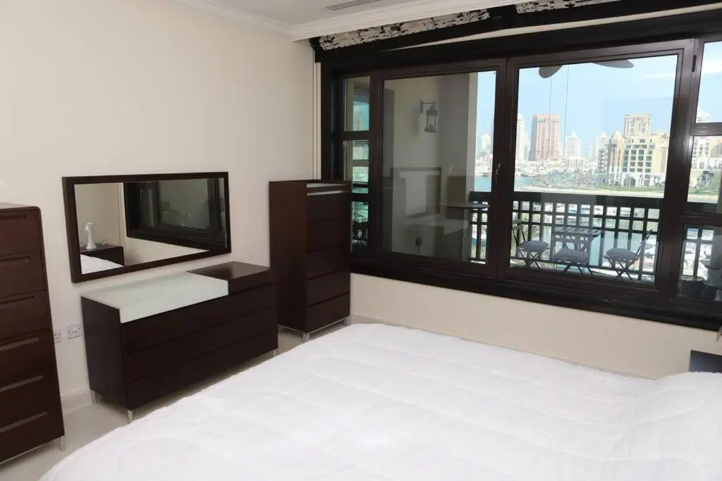 Beautiful Townhouse Marina View