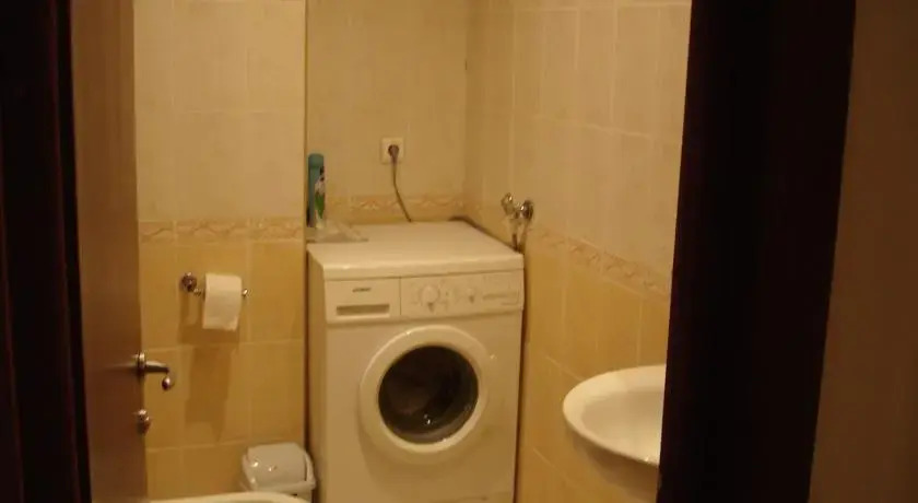 Apartment on Aram Street