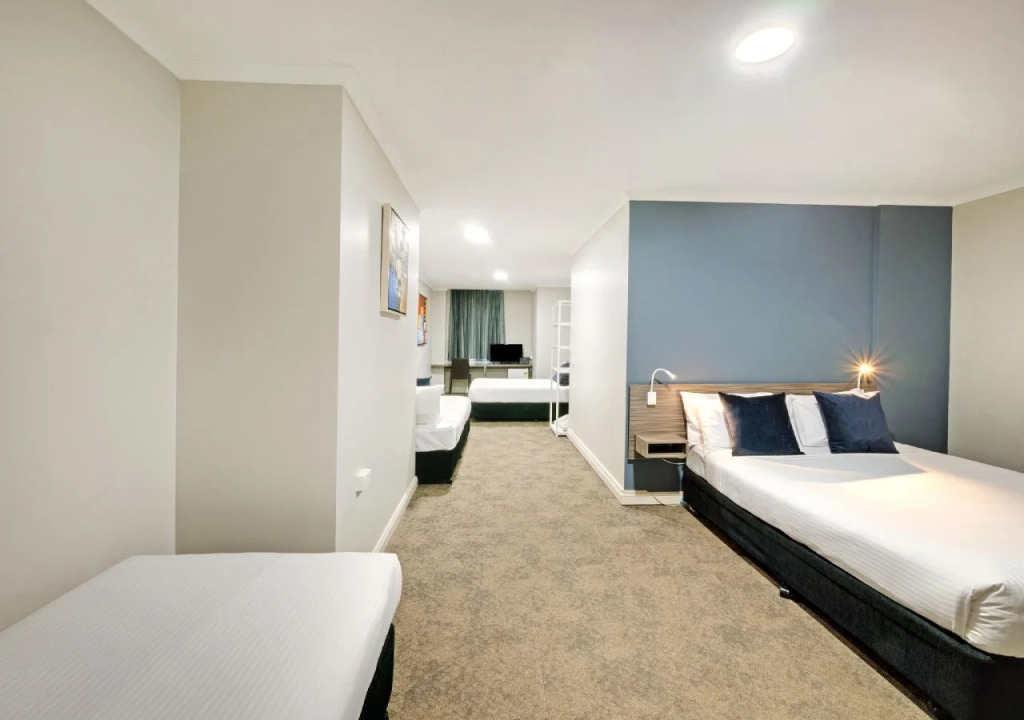 28 Hotel