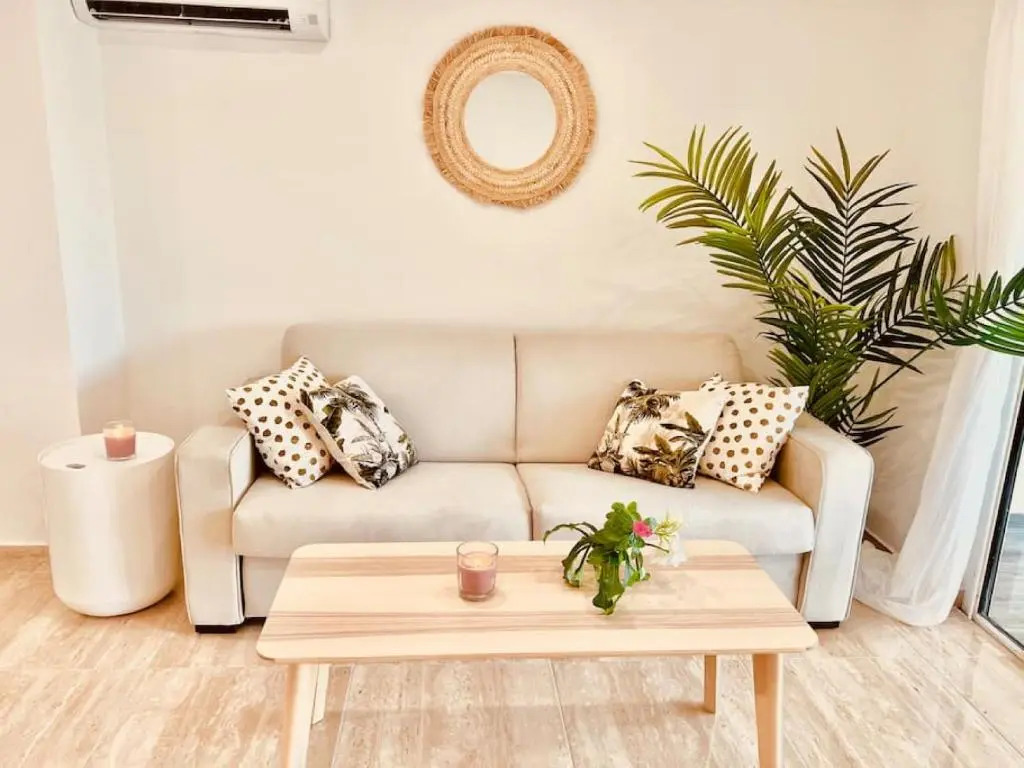 Maracuja 7, Orient Bay village, walkable beach at 100m