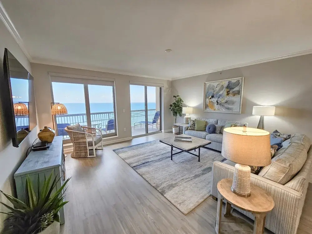 Direct Oceanfront Margate With Access To Resort Amenities, 1003 3 Bedroom Condo