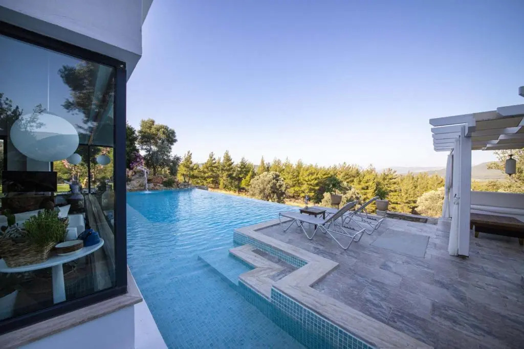 Peaceful Villa With Pool and Garden in Bodrum