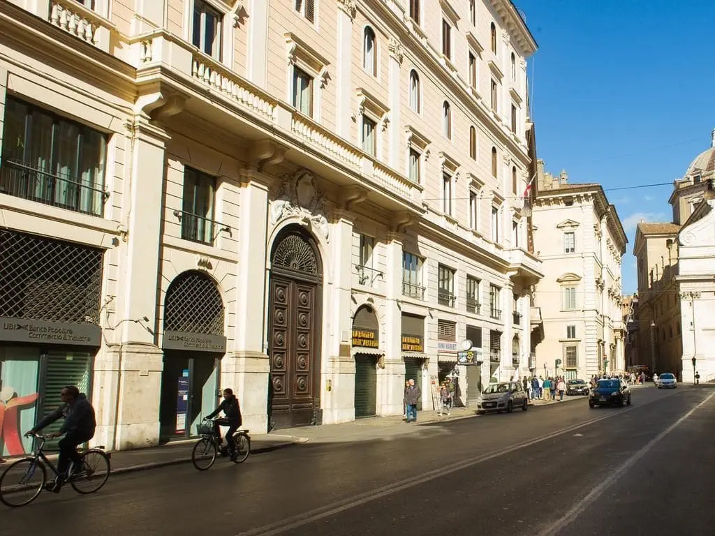 Queen Palace Suites