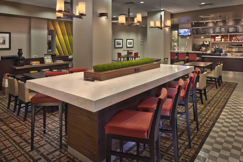 Courtyard by Marriott St. Petersburg Downtown