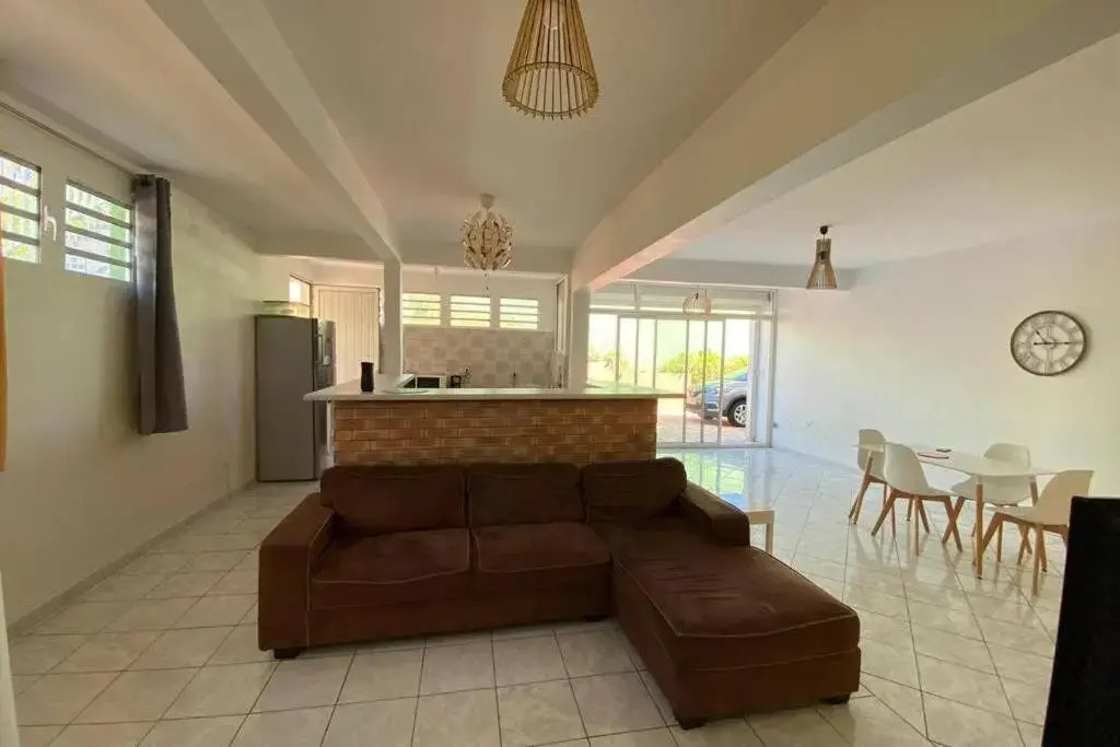 Charmant appartement avec piscine