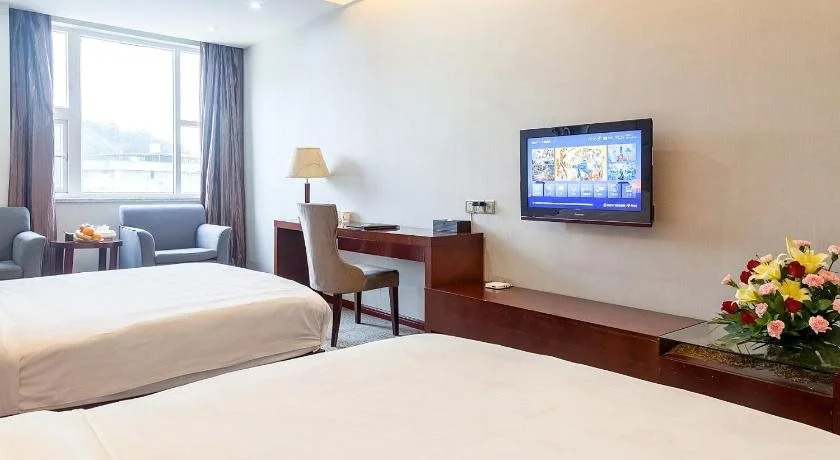 Longyan Yue Feng Super 8 Hotel