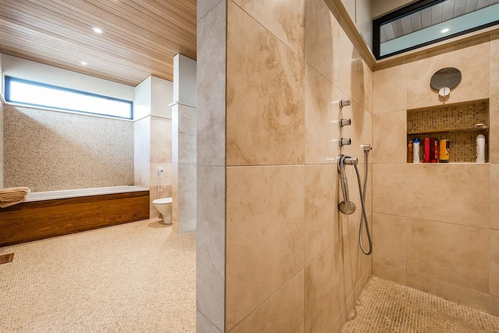 Modern Luxury Furnished, Surrounding St-Lawrence River View, Tranquil