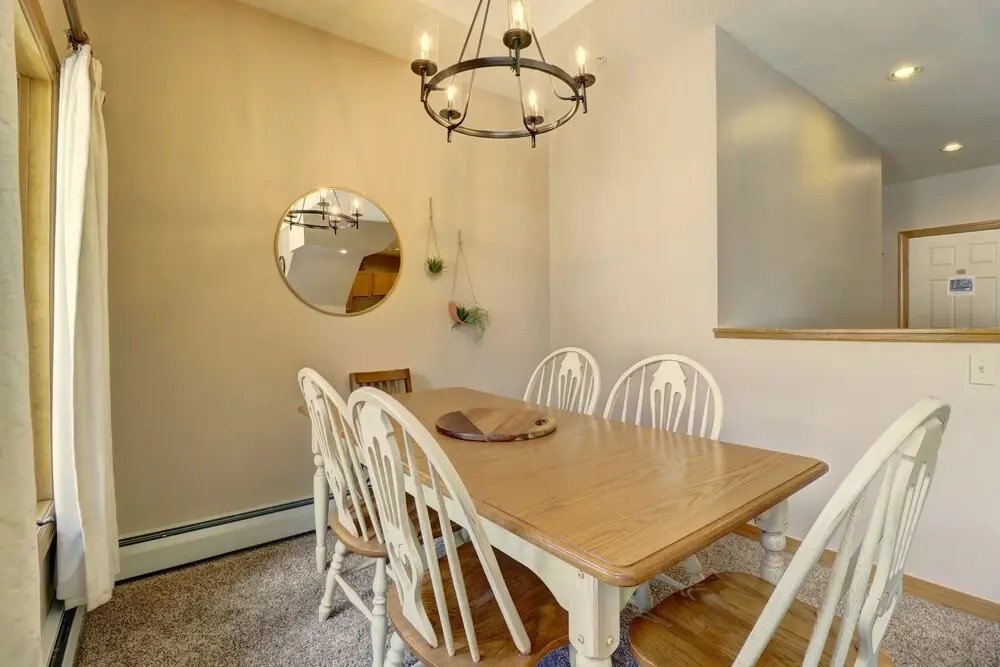 Pet Friendly, Slope-side, Spacious Town Home - ER21 by Redawning