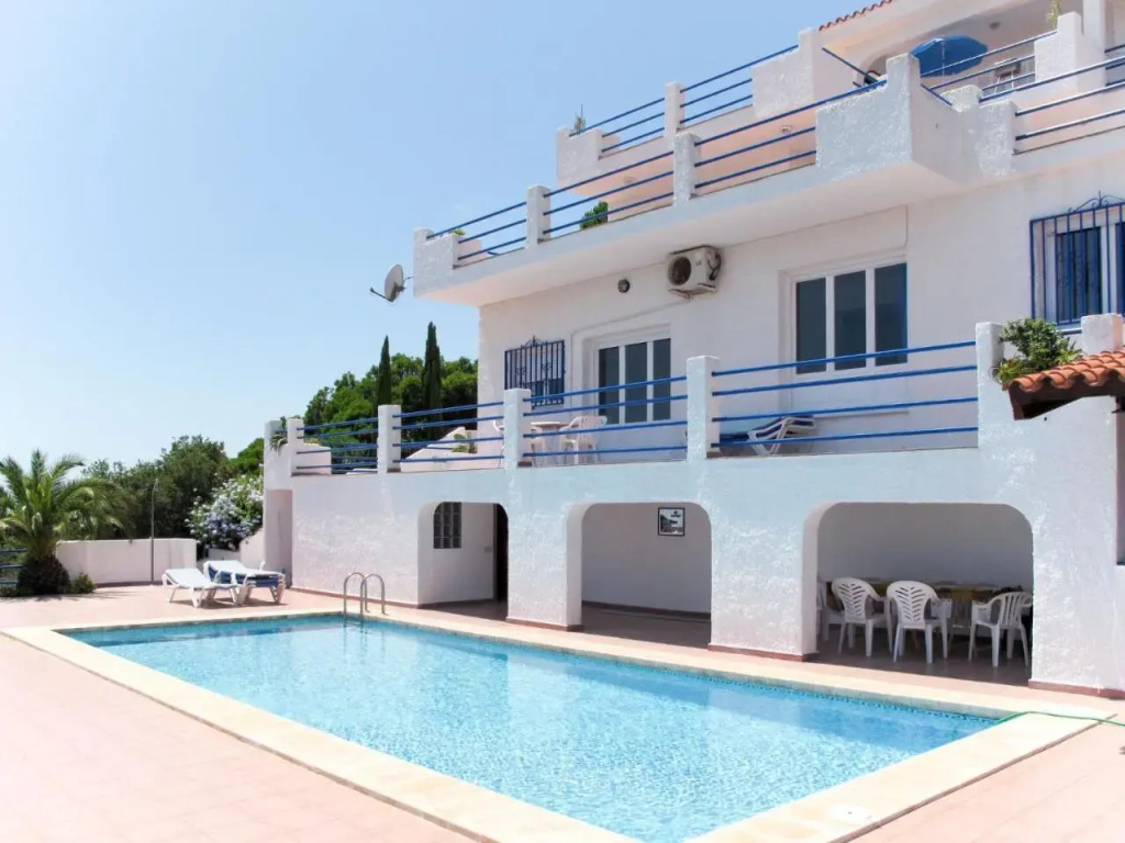 Holiday Home Karina - PEA113