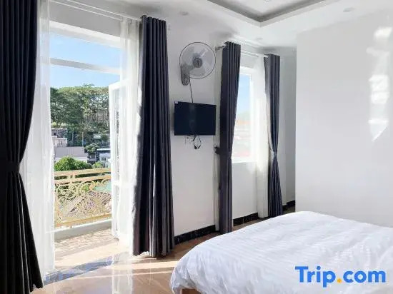 Hawaii Hotel Dalat