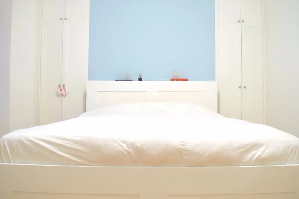 2 Bedroom Victorian Flat in Zone 1 Sleeps 4
