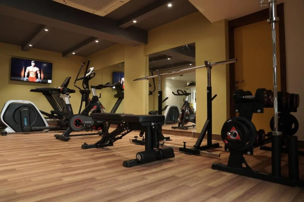 Royal Plaza Suites by RAK Rooms, Mangaluru
