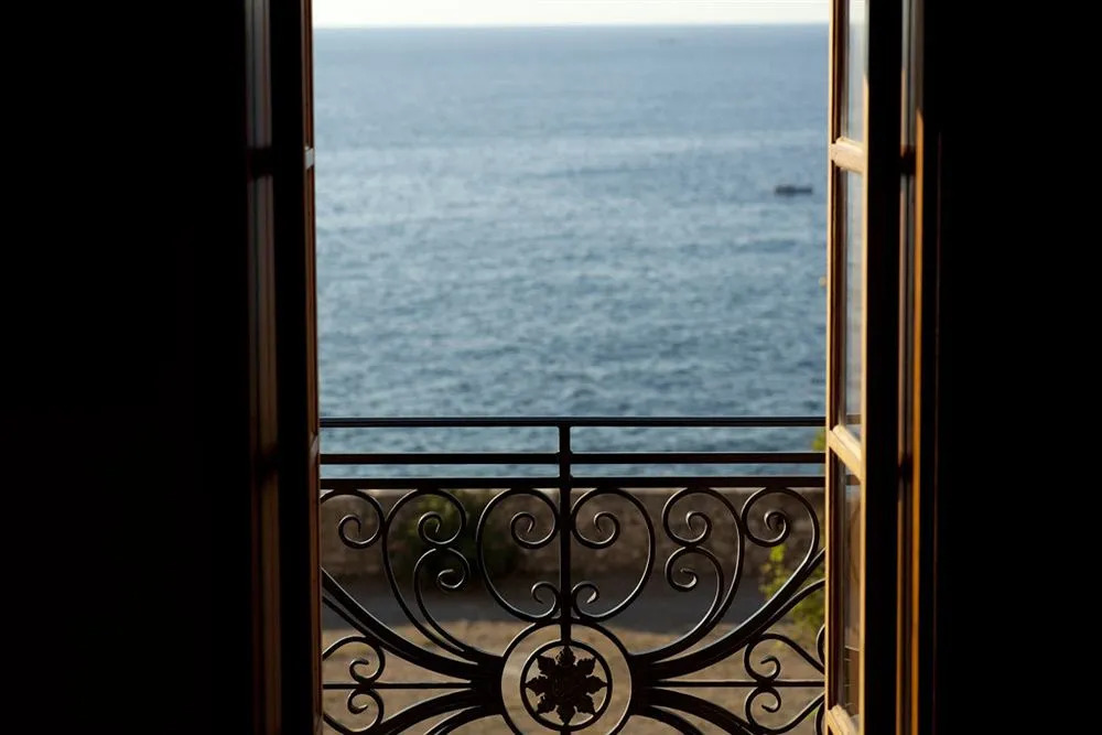Theophano Art Hotel