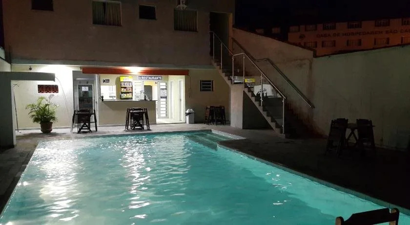 La Madre Hotel