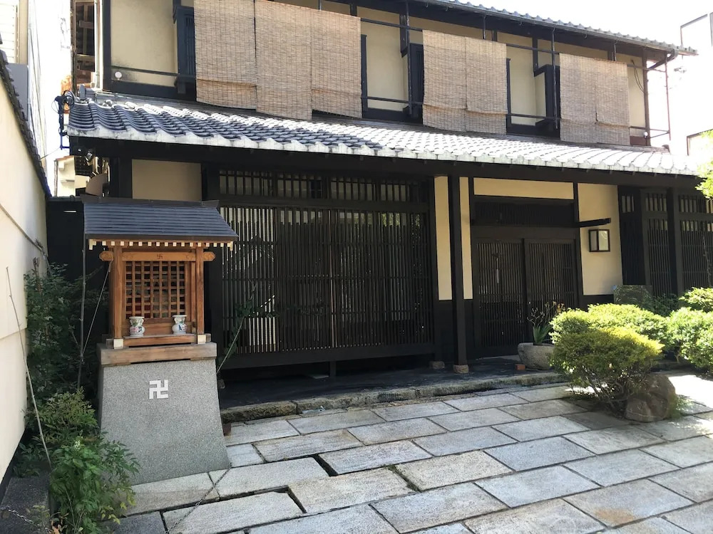 Hatago Kuretake-an Inn