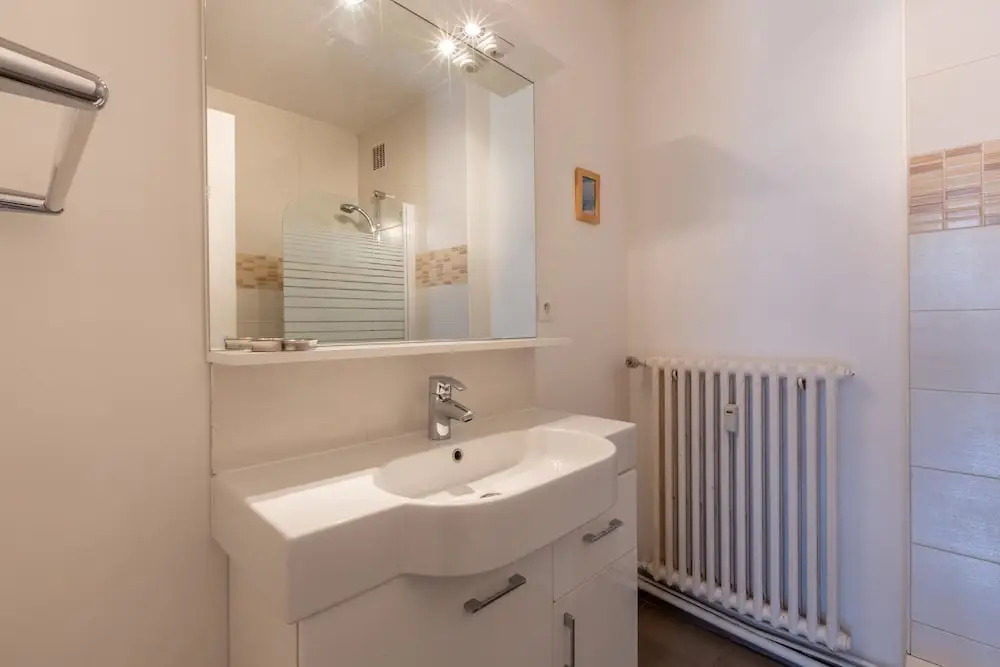 ISR23 - Superbe appartement, centre ville, proche pistes et commerces