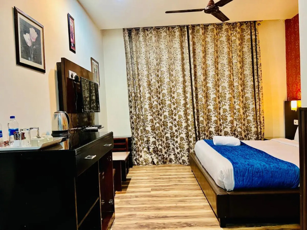 Hotel Vaikunth Mcleodganj Centrally Heated And Air Cooled