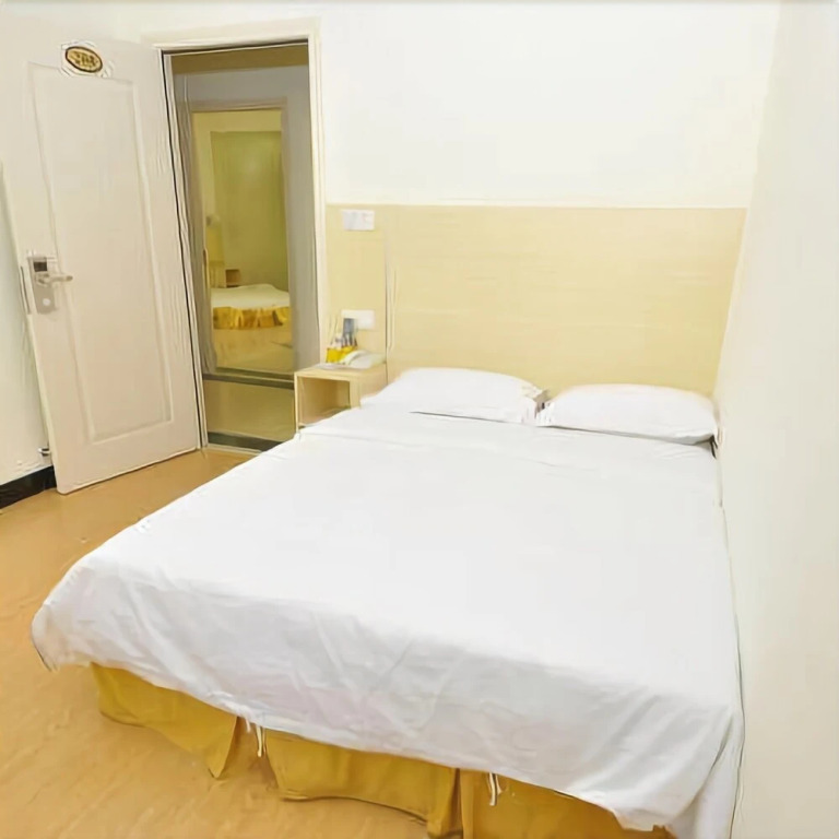 Guangzhou No.7 Apartment