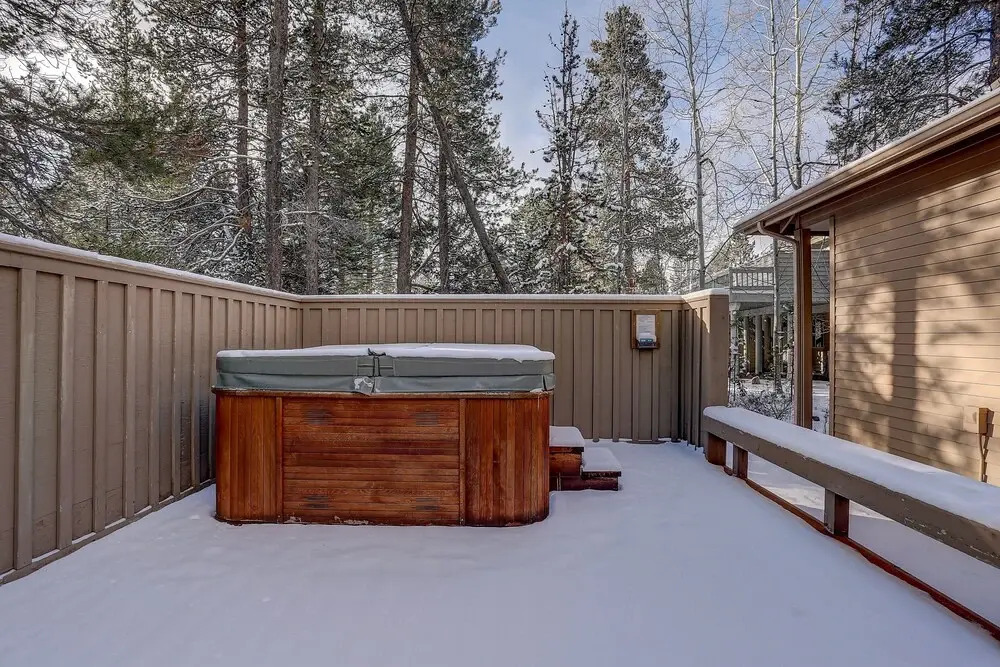 18 Hickory Pet-friendly Home With Expansive View of Pines by Redawning