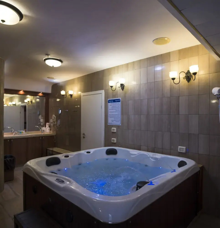 Kinorot Hotel