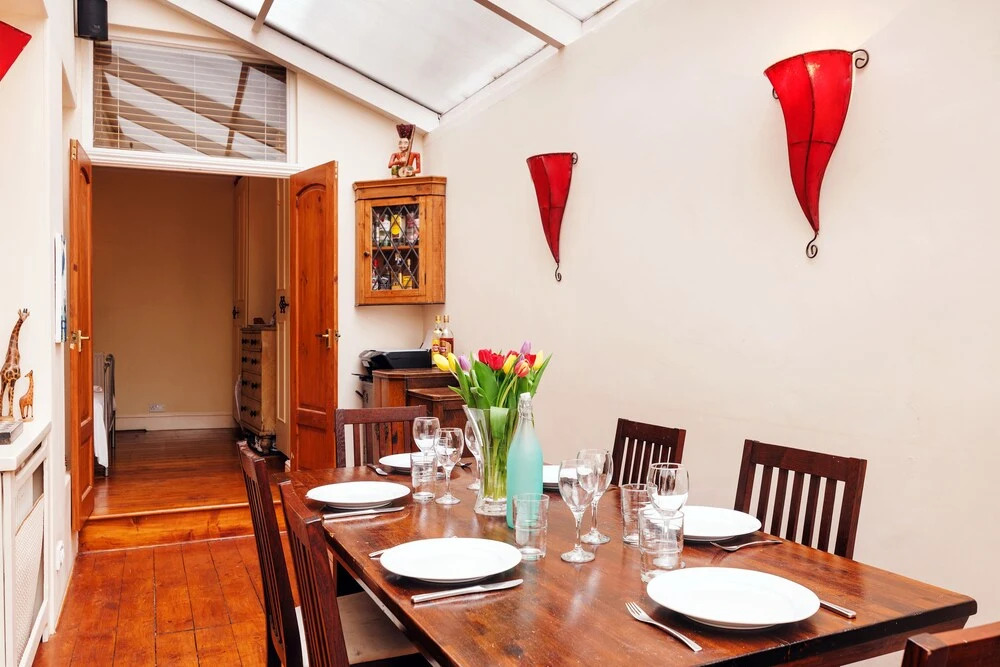 Bright Munster Road Apartment - MM2