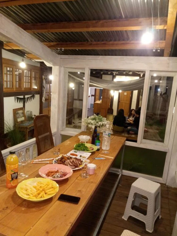 100 Korea House