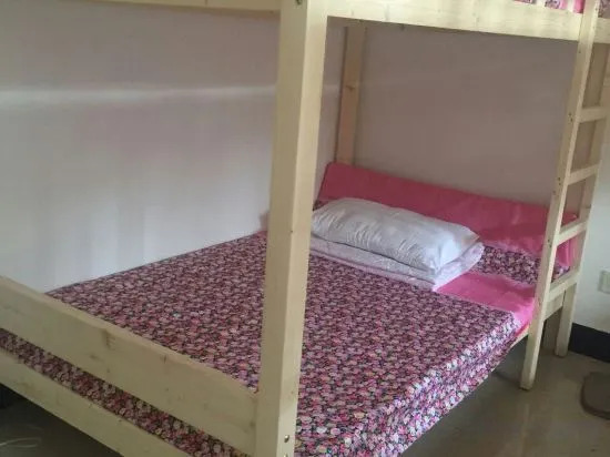 Simple Capsule Home (Xi'an Shu Yuan Men)