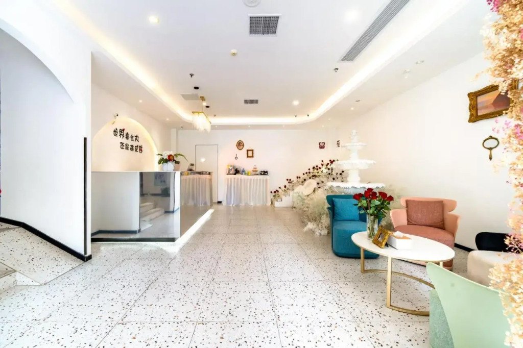 InnStar Hotel