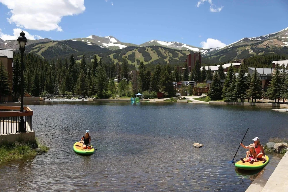 #1596 Awesome Ski-in Studio - Fantastic Mountain Views in Breckenridge