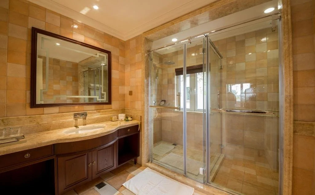 Enjoy Hot Spring Hotel