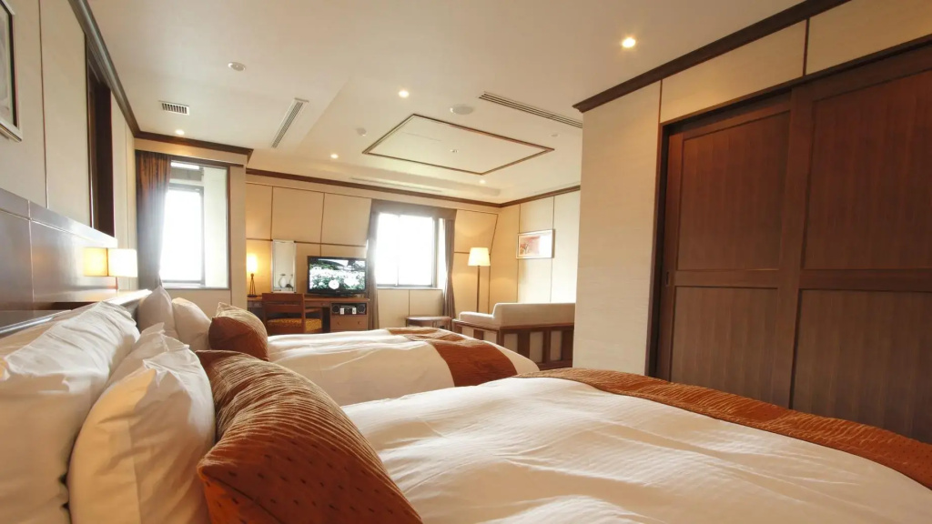 Hotel de Yama, Hakone Lake Side