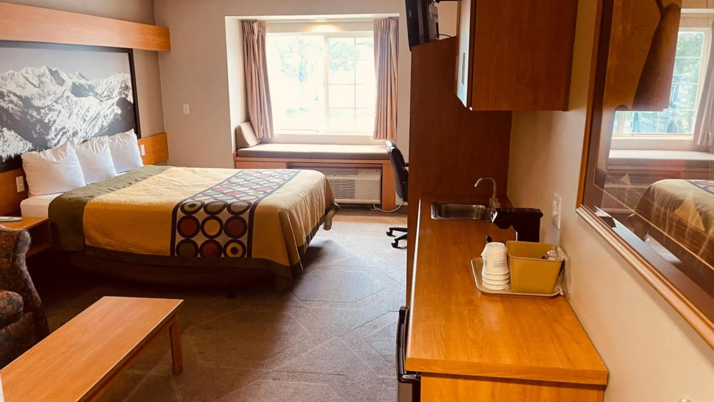 Royal Inn Midvale