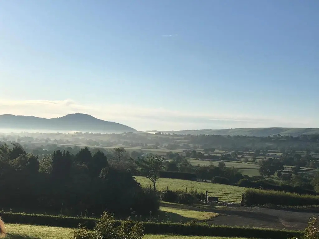 Gaer Fawr Barns