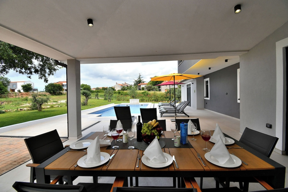 Villa Vala
