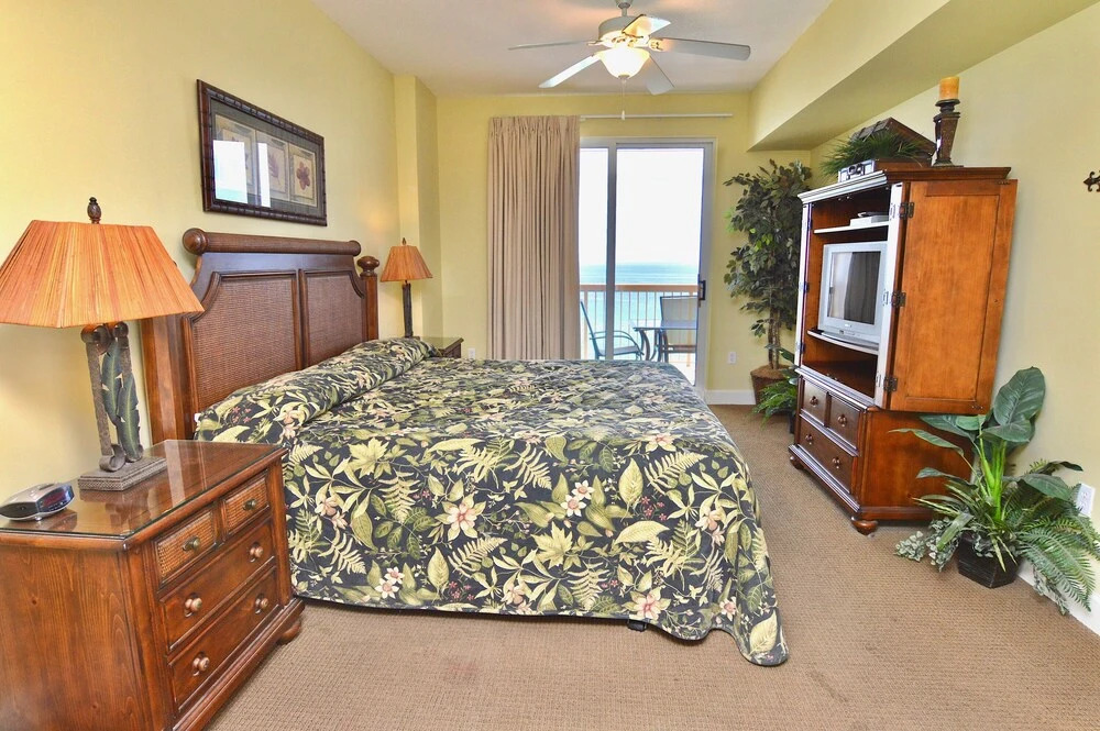 Sunrise Beach 1104 - 1083856