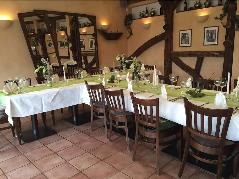 Stollen Hotel & Restaurant